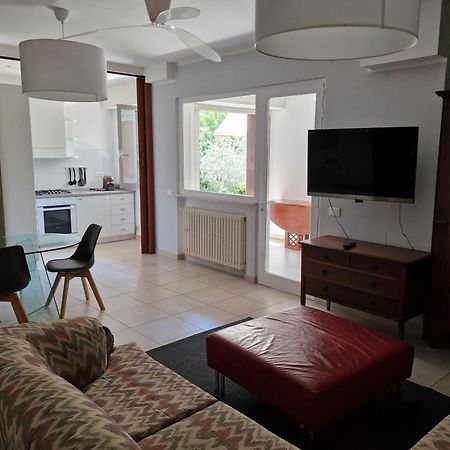 Residence Appartamenti Casa Vacanze Abbazia Pesaro Eksteriør bilde